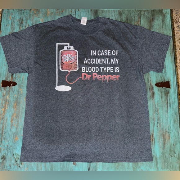 Gildan Ultra Cotton Dark Gray Dr Pepper/Blood Type T-Shirt - Picture 1 of 4